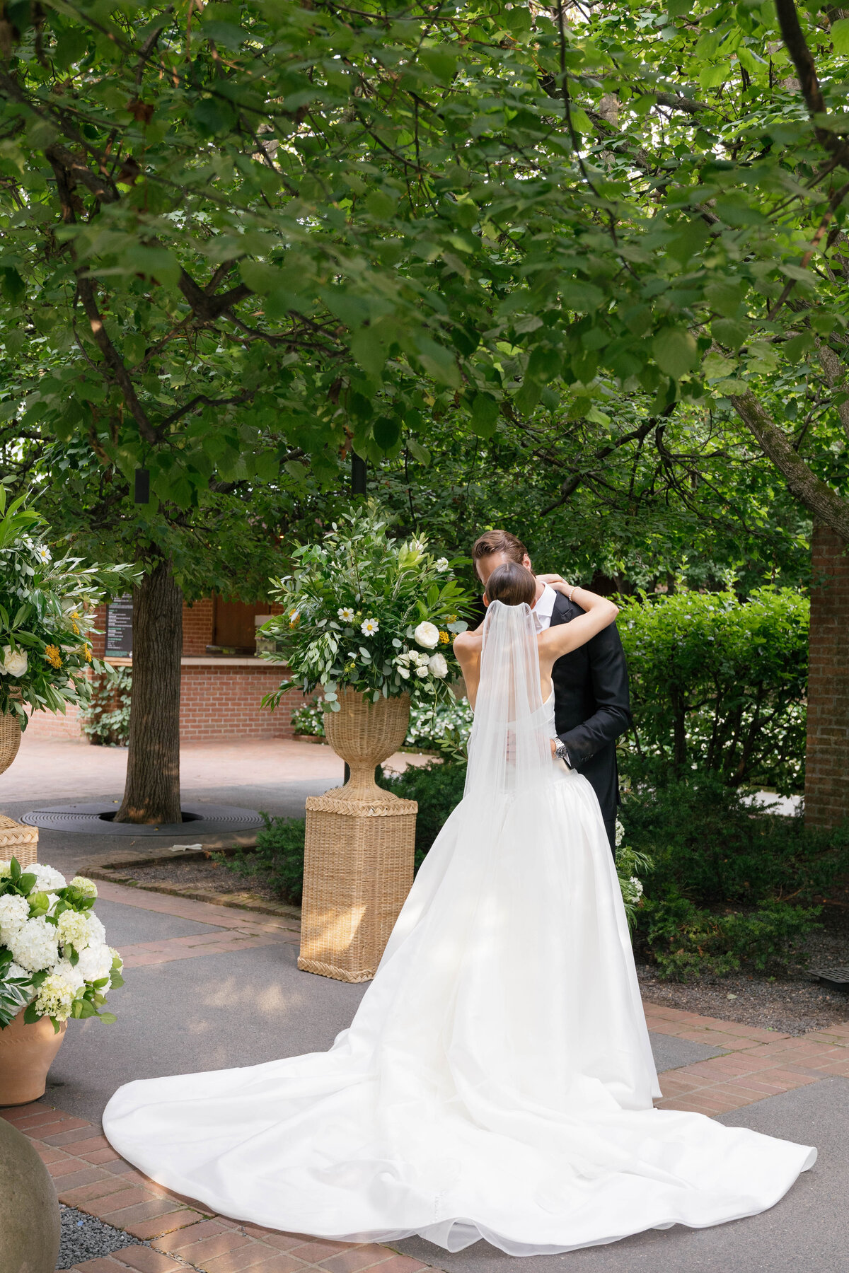 molly_chad_wedding_previews-82