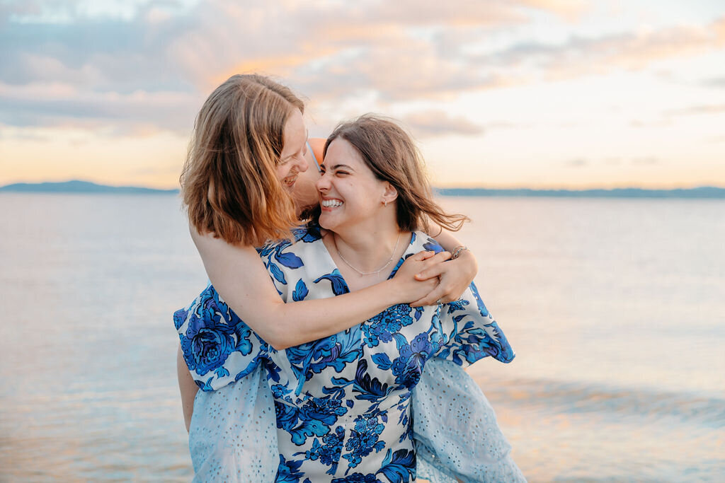 Clarice and Deni Discovery Park Photoshoot (2)