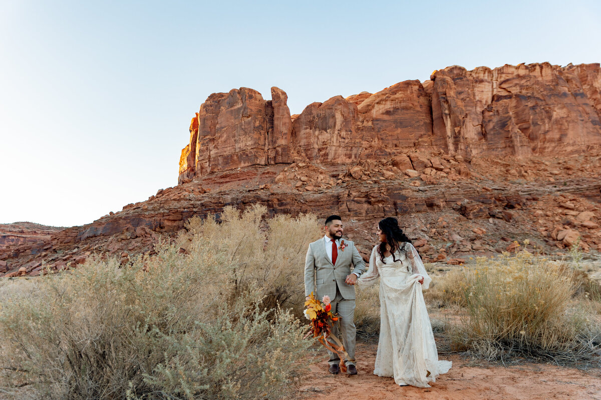 Red_Earth_Venue_elopement_perla_luis-16