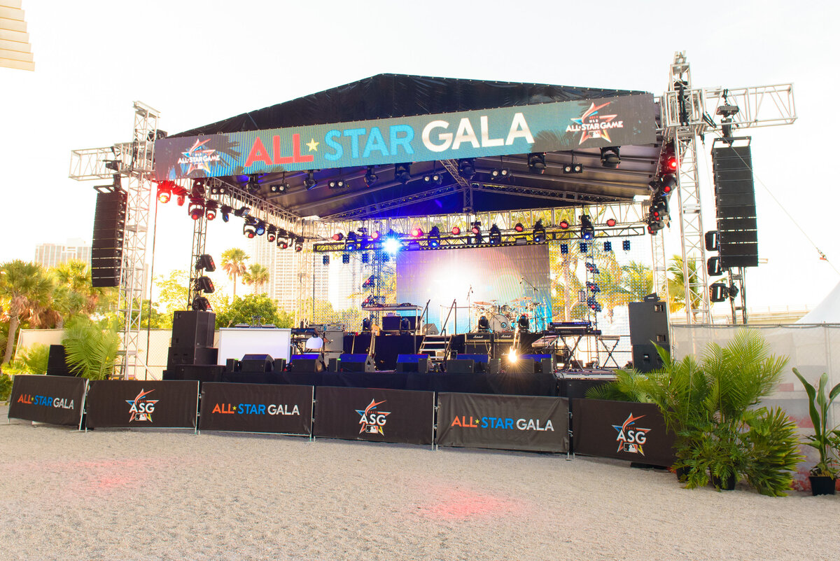 004MLB_Gala2017_wb25