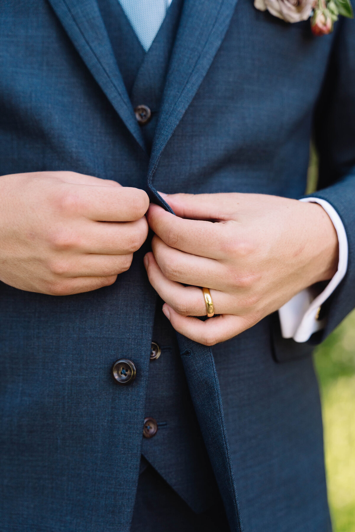 ashleysaraphotography_pittsburghphotographer_carliedom-715