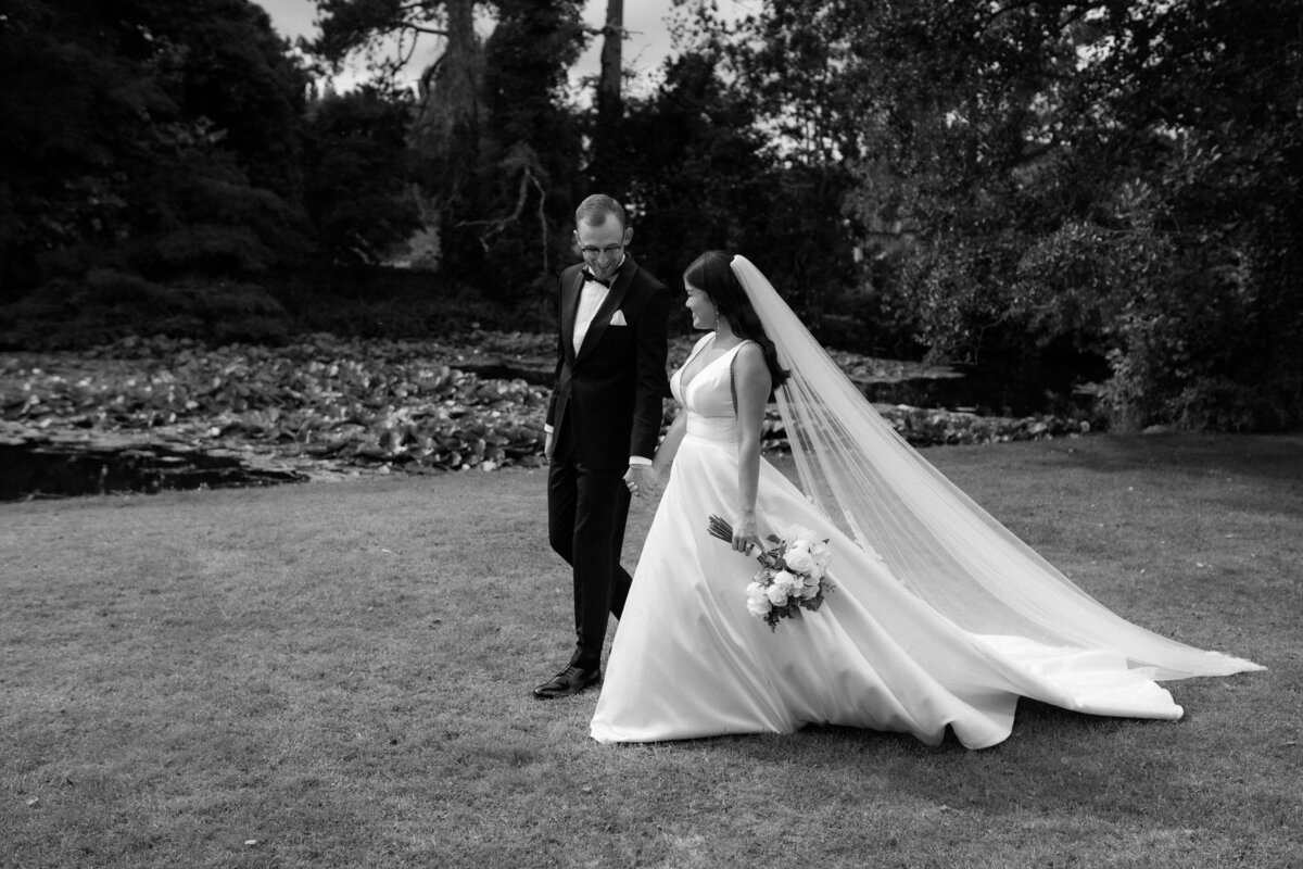 GraceDovePhotography_Lara&ToddWedding-28