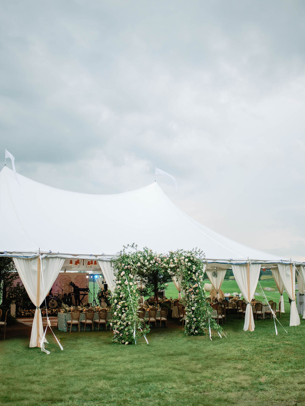 Elizabeth&Michael-Wedding-216