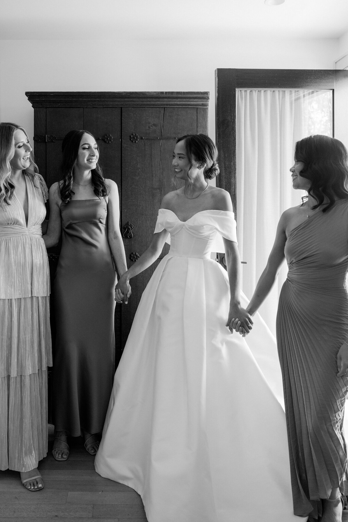 KateEdwardsWeddings_Lisa&Jacob_ValleyRockInn-55