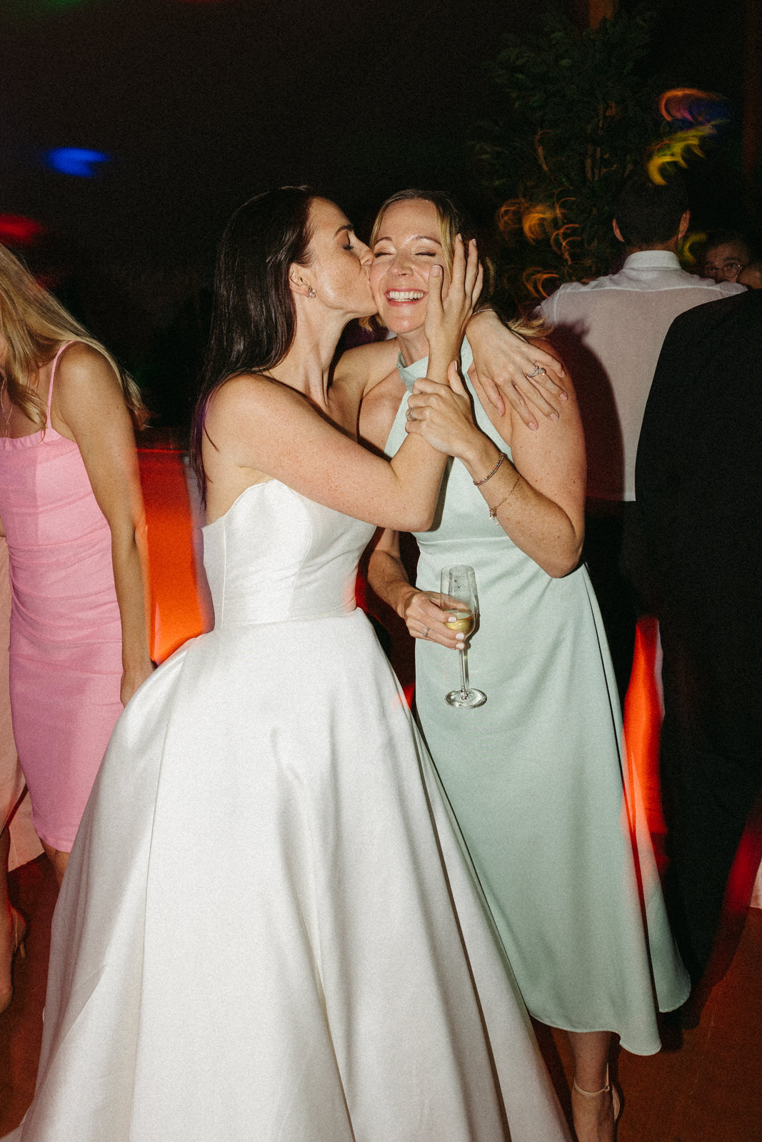 burgundy_france_destination_wedding_photographer_276