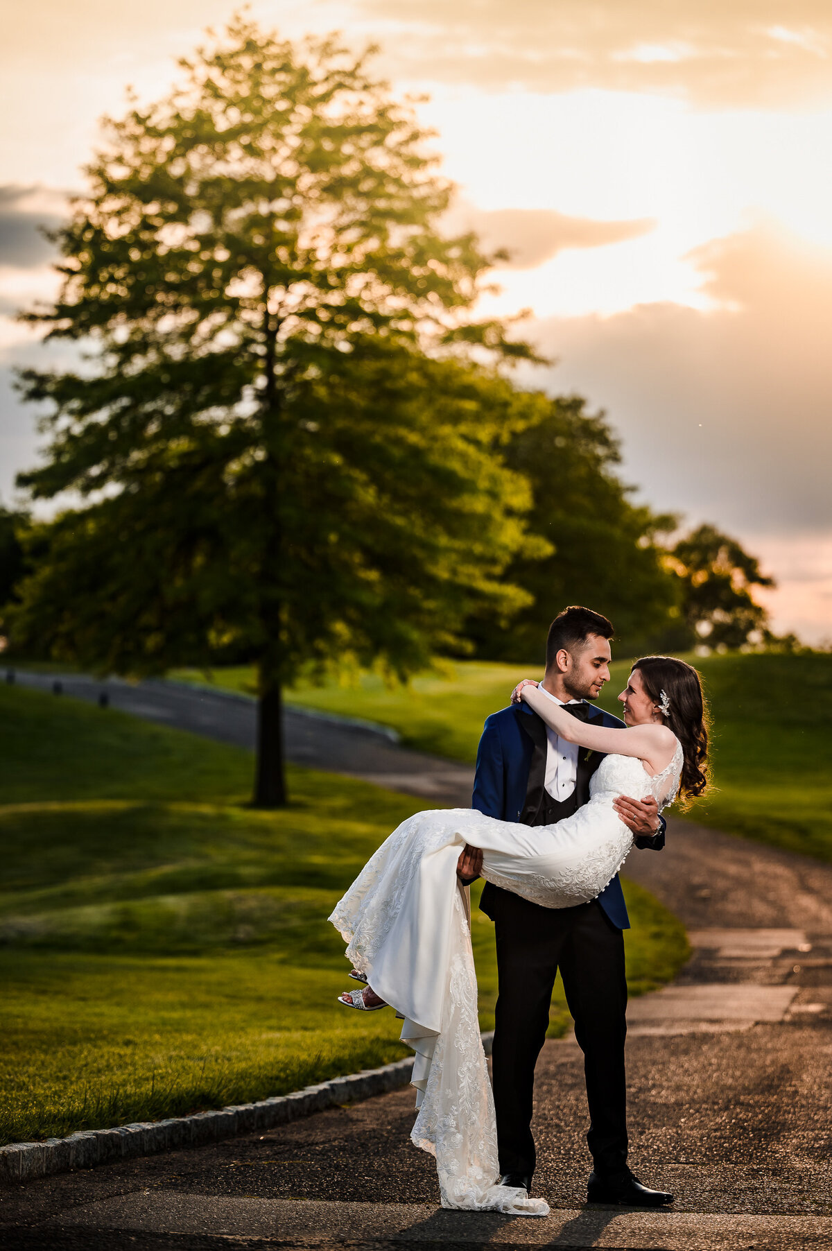 Ishan Fotografi is rated one of the best NYC wedding photographer.