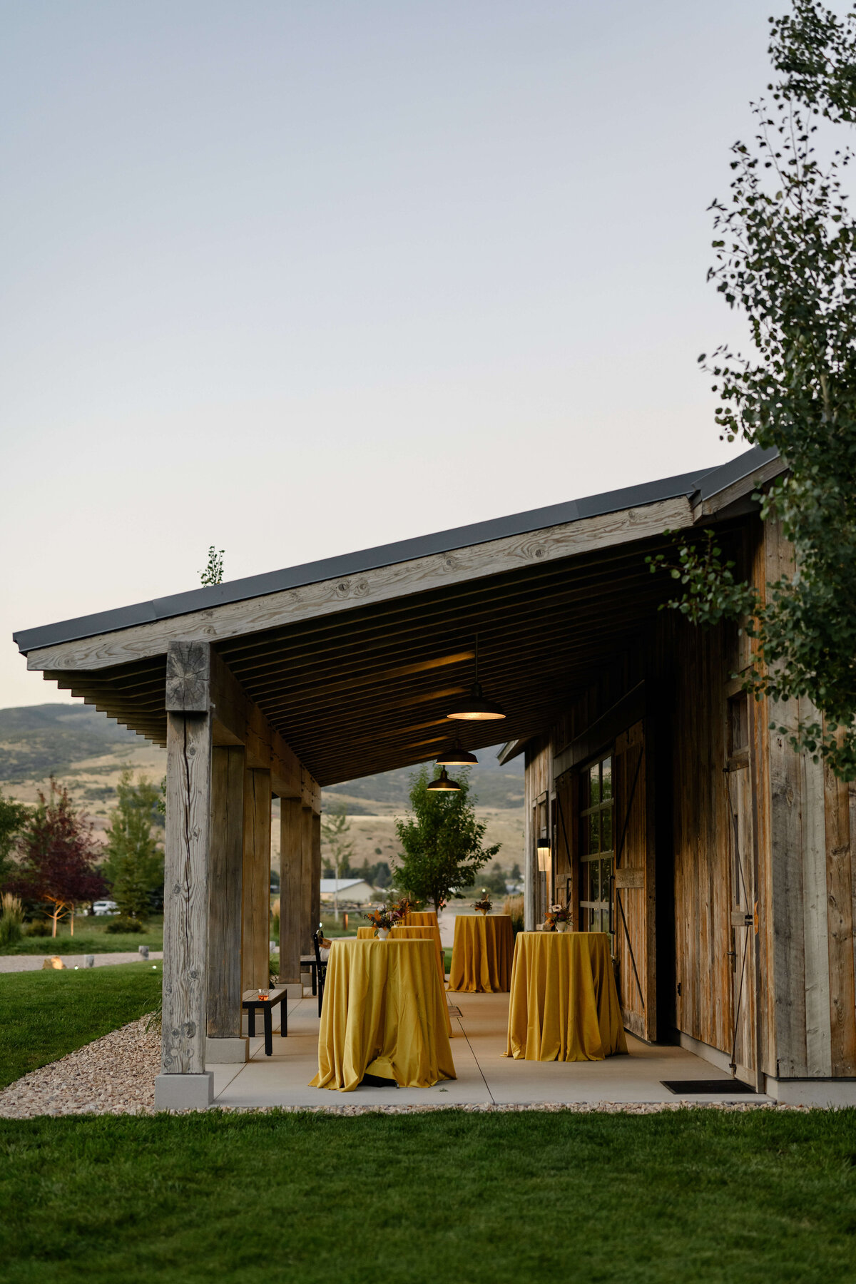 lauren-corey-4u-ranch-wedding-utah-wedding-planner-kaushay-and-co-events-61