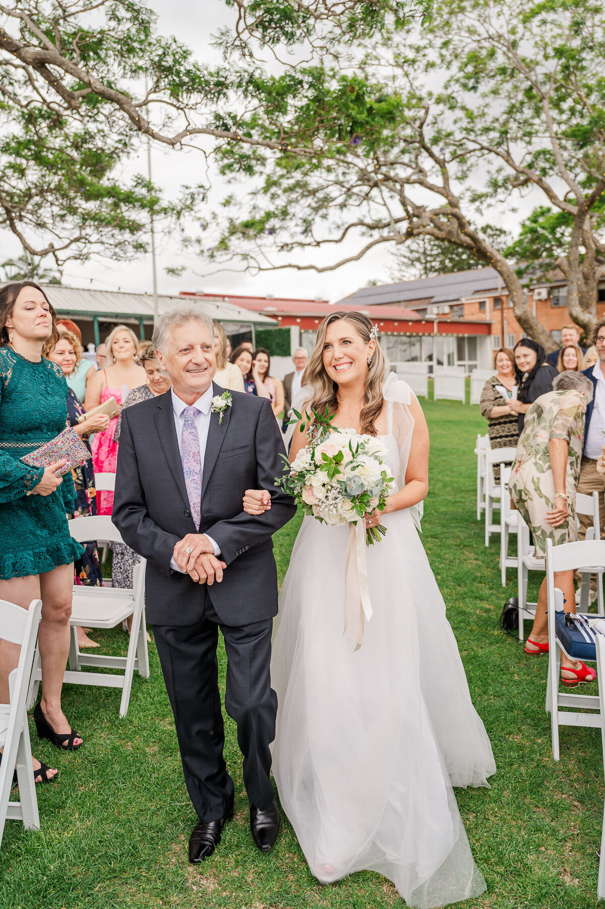 Kate-and-Dave-A-Spring-Wedding-by-The-Brisbane-River-1-9
