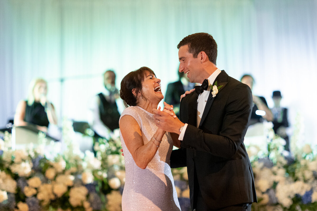 onwentsia-club-wedding-lake-forest-olivialeigh-127