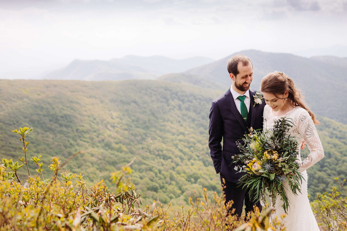 Glassmine-Falls-Overlook-Elopement-NC-49