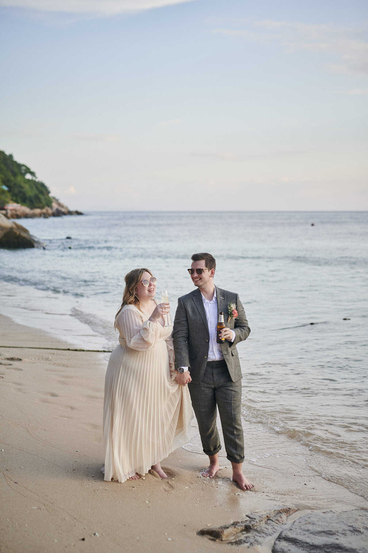 Jessica + Alex Koh Tao Thailand Beach Wedding (22)