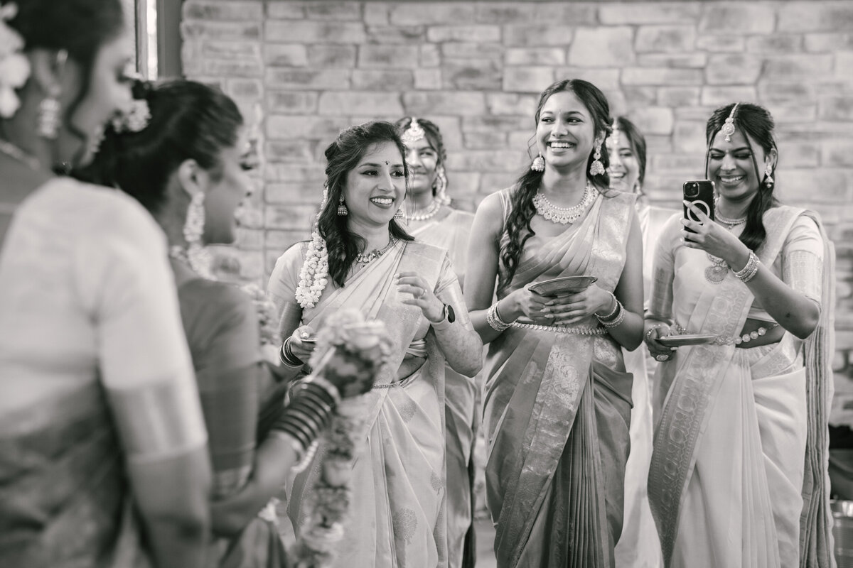 strokes-photography-luxury-indian-weddings-guild-inn-toronto-tamil-wedding-78