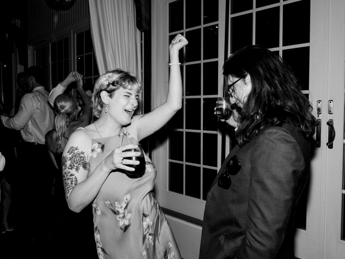 Gilbert_Dancing-189