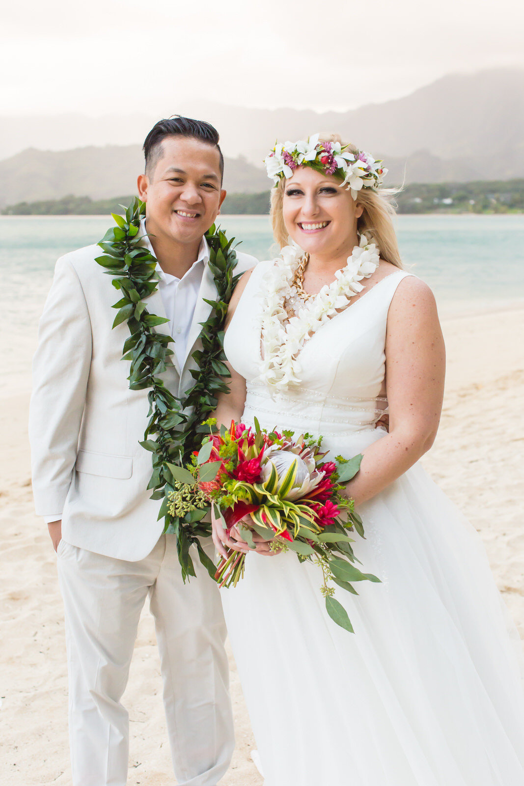 Oahu wedding photographer Idea