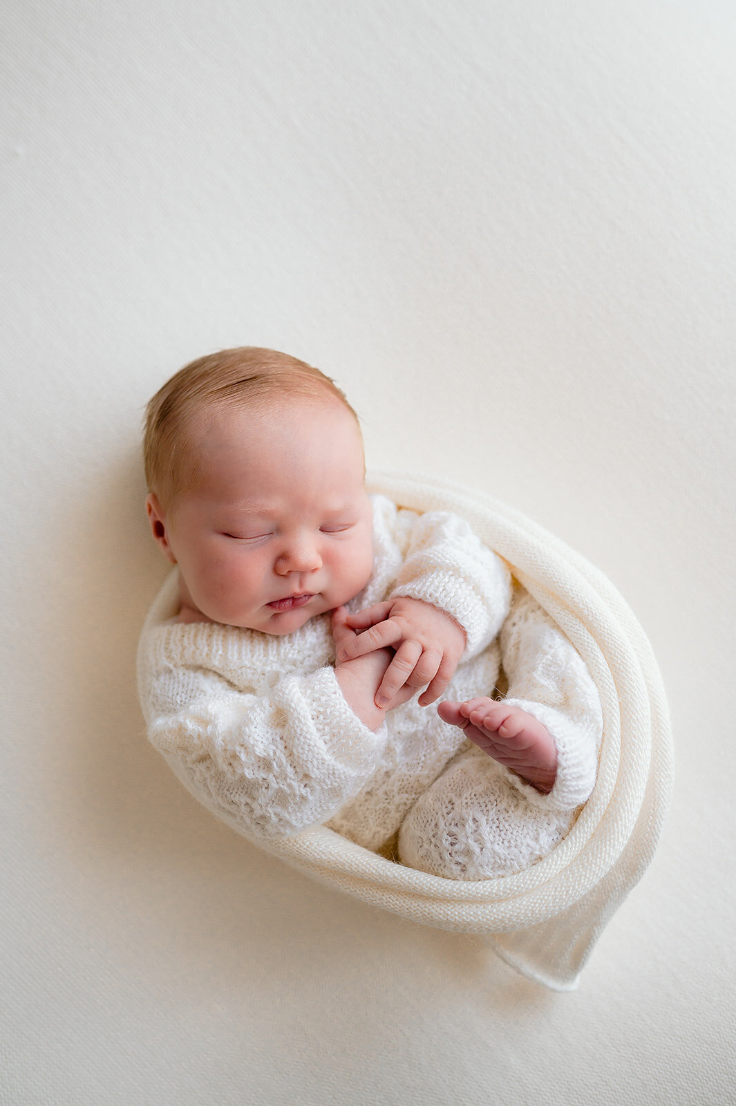 MILOVOSS_NewbornSession_0025_websize