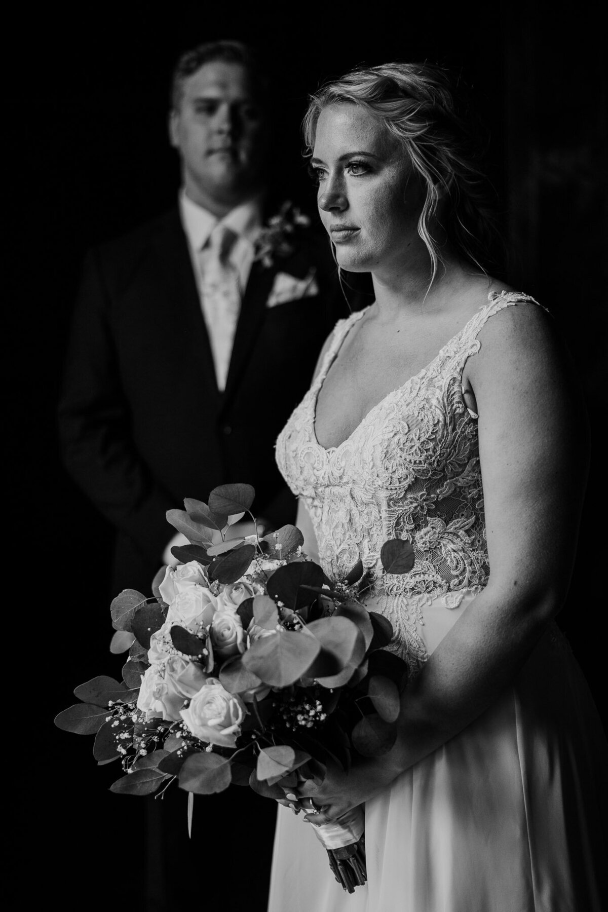 Grand Rapids Wedding Photographer  https---www.chrystinmelanie.com -10