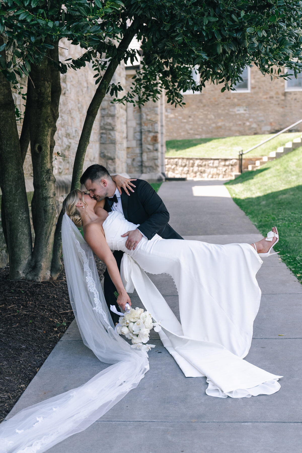 WallaceWedding_Antrim1844_couplesportraits-44