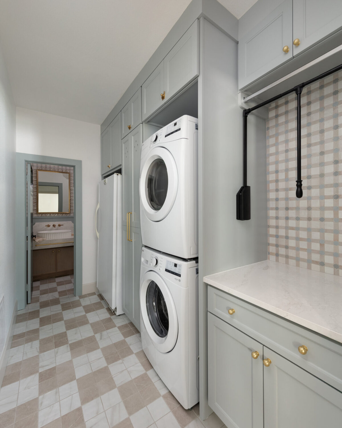 Baird_JKD_09-1638x2048