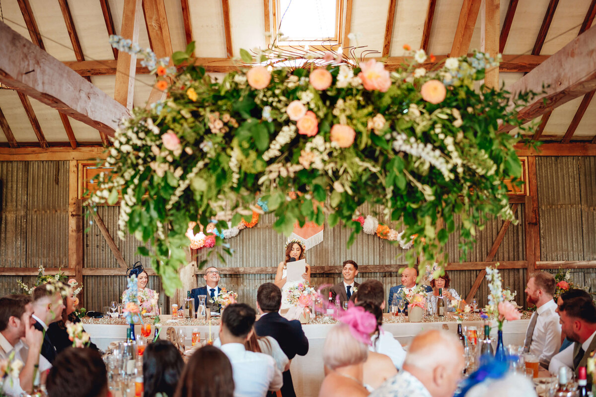 Issy-and-Bella-Floral-Design-Wedding-Florist-Herefordshire-Haybarn-House-J-L44