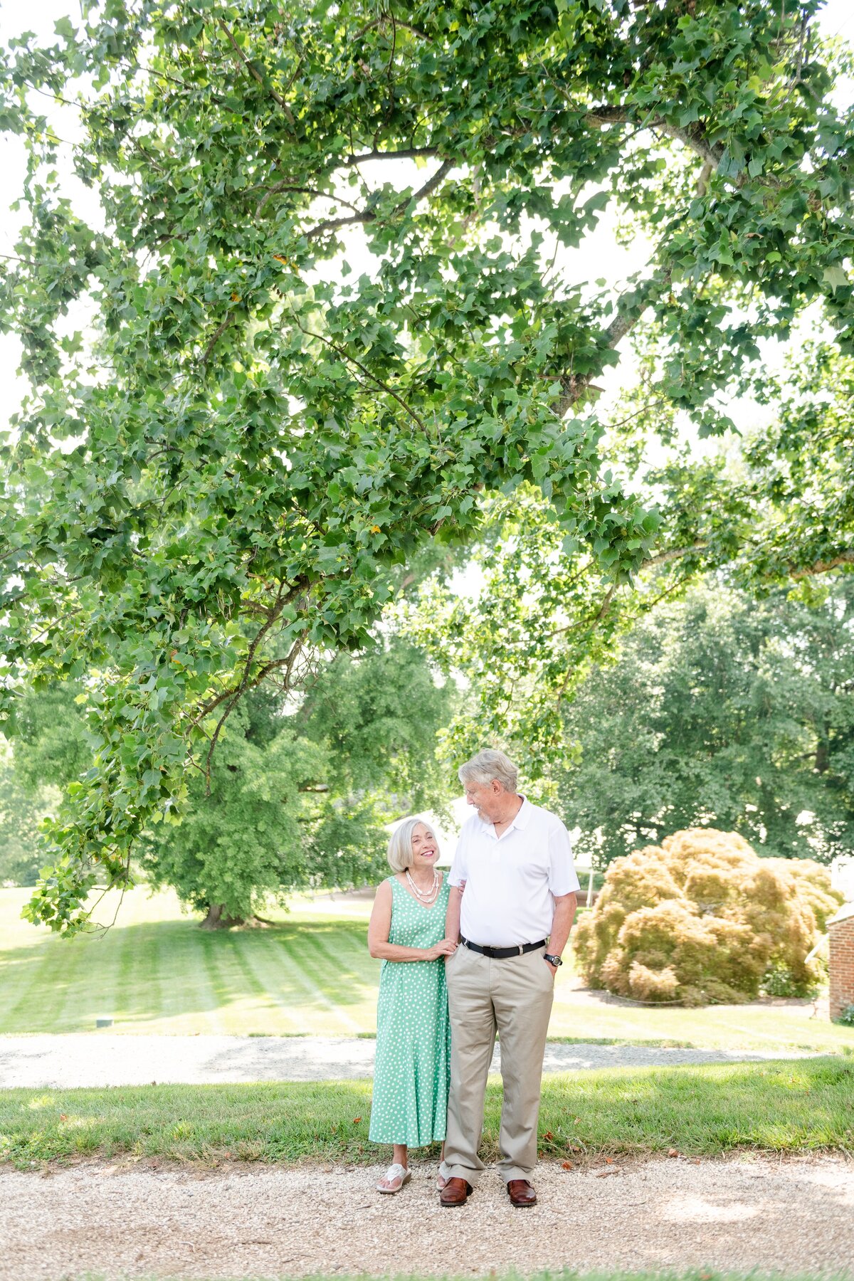 Ruth+Hank_Anniversy_22_126104