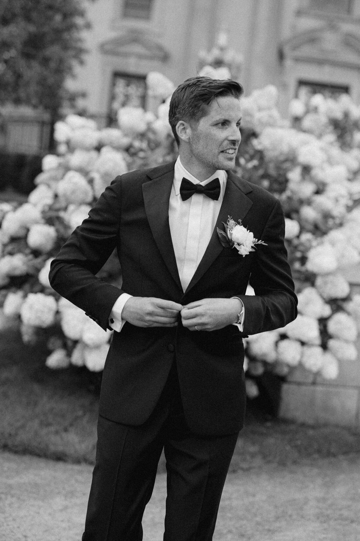 Grace & Ardor Co. East Coast Wedding Engagement Photography Pennsylvania New York City New Jersey Timeless Bold Art Direction Editorial Erin McGeever Spring Lake-46