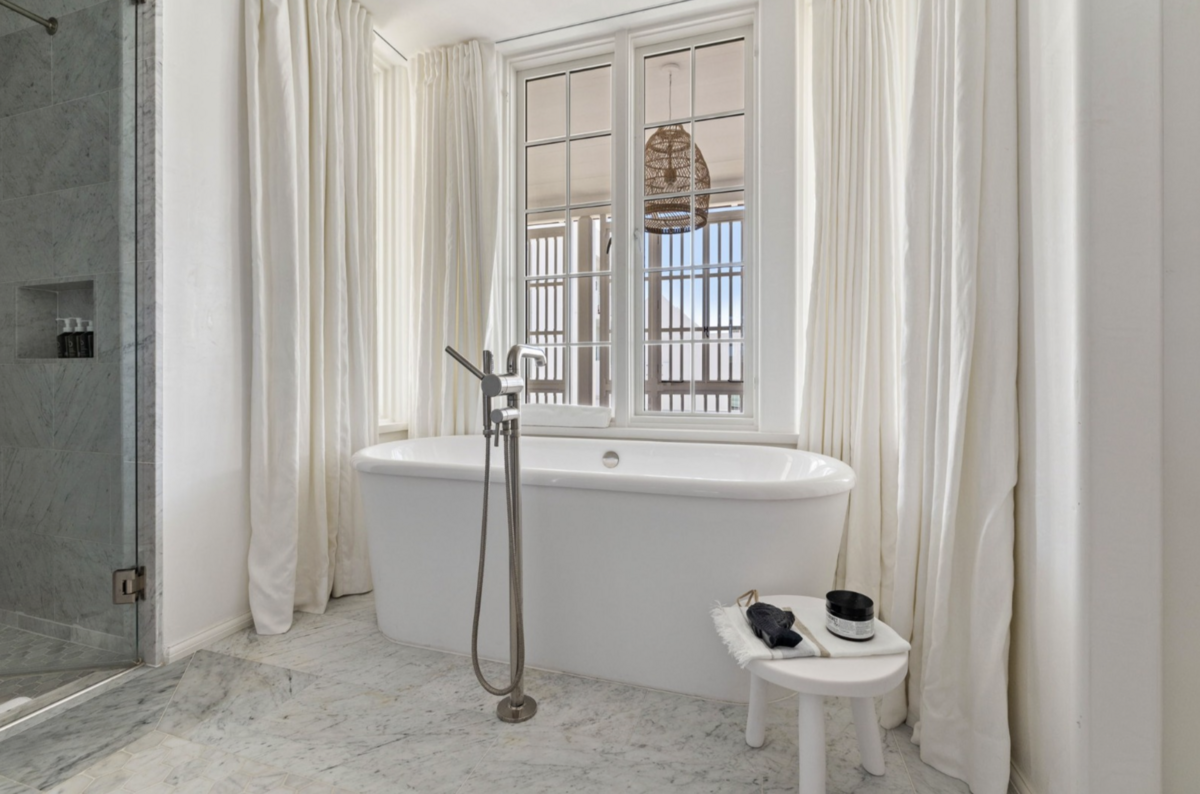 Screenshot 2025-10-06 at 7.35.22 PM