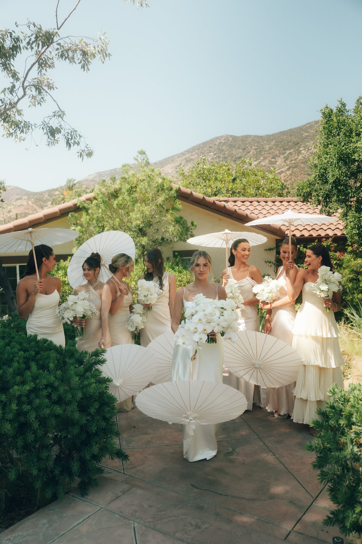 hummingbird-nest-ranch-california-elegant-luxury-wedding-25