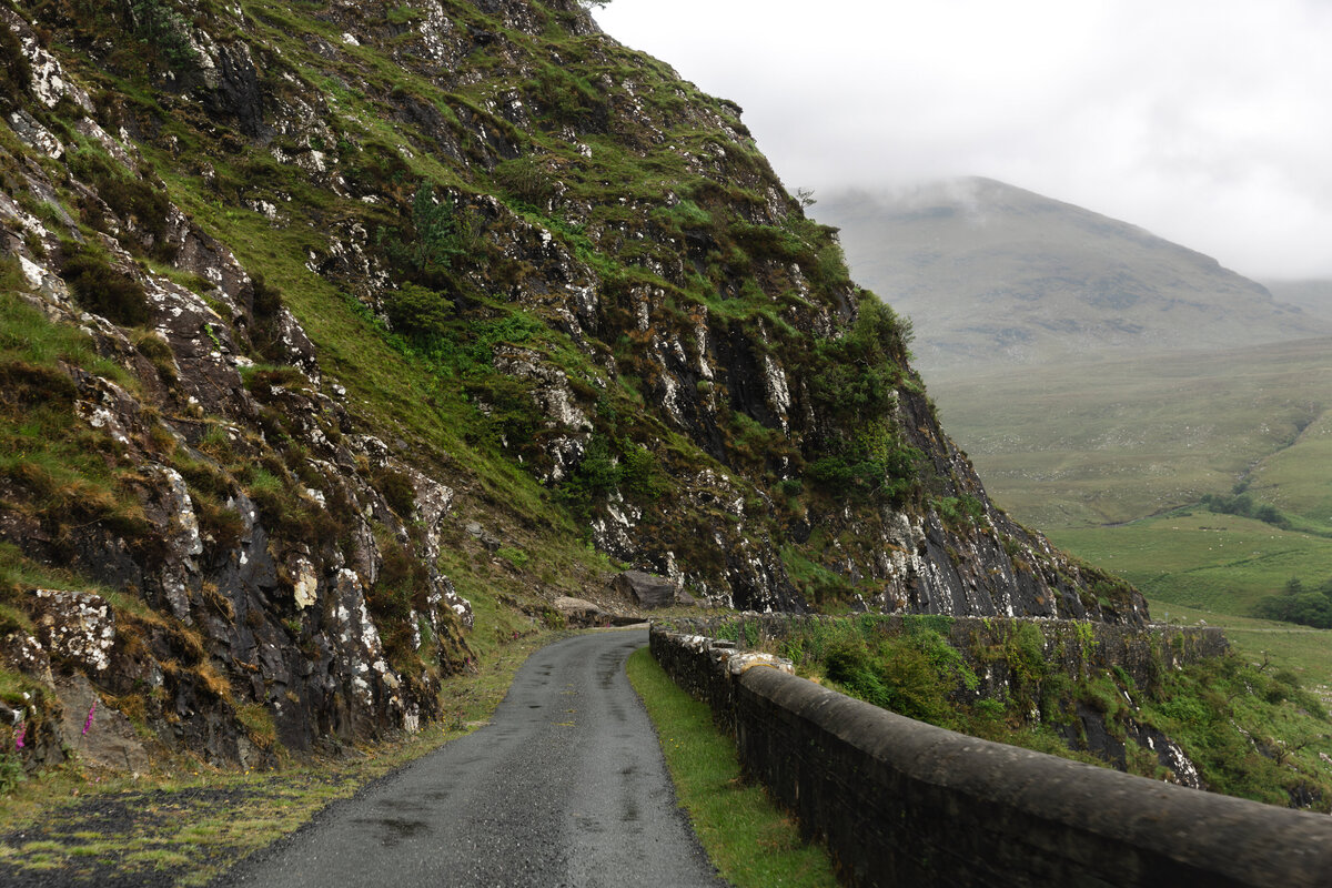Ireland-Wild Atlantic Way Road Trip-Family Travel Photographer-Homeschool Travel Photographer-Travel Photographer-Kate Neal Photographyjpg