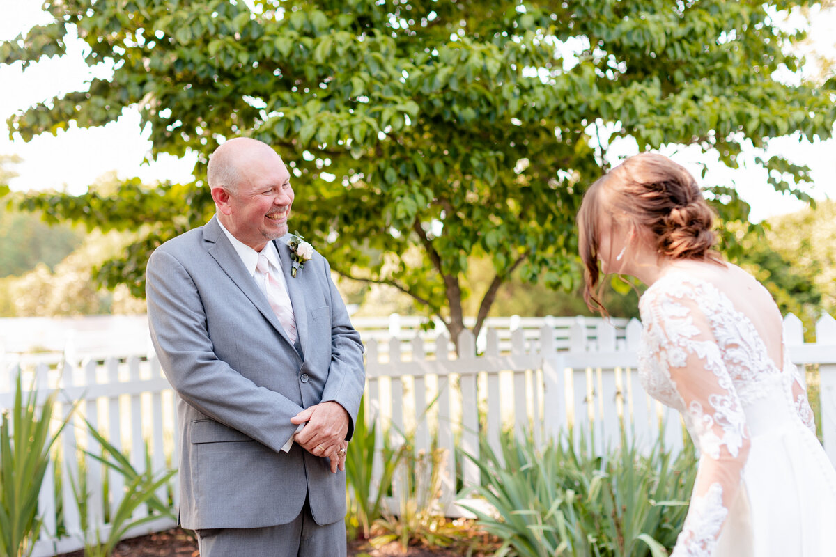 Amber-Grove-Richmond-VA-Wedding-Photography-LL-43