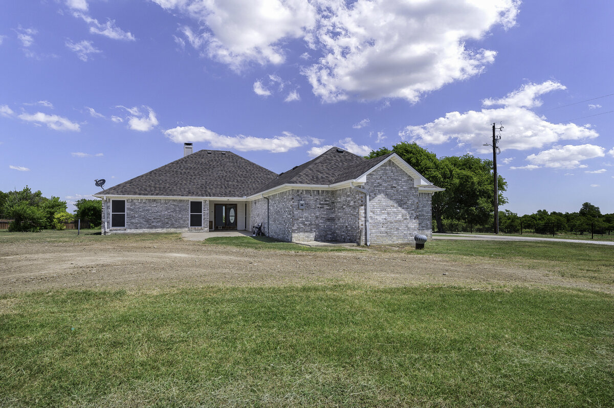 11087Chisum-23