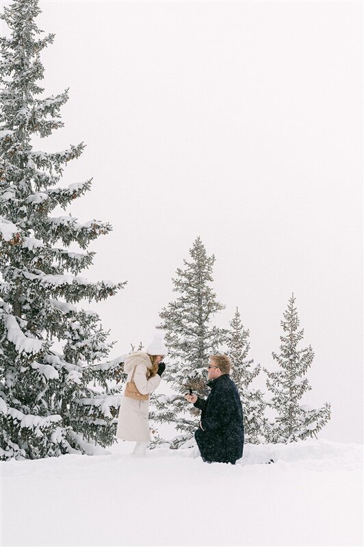 Aspen-winter-proposal-Brittany-Jason-shoot-by-Jacie-Marguerite--42-6