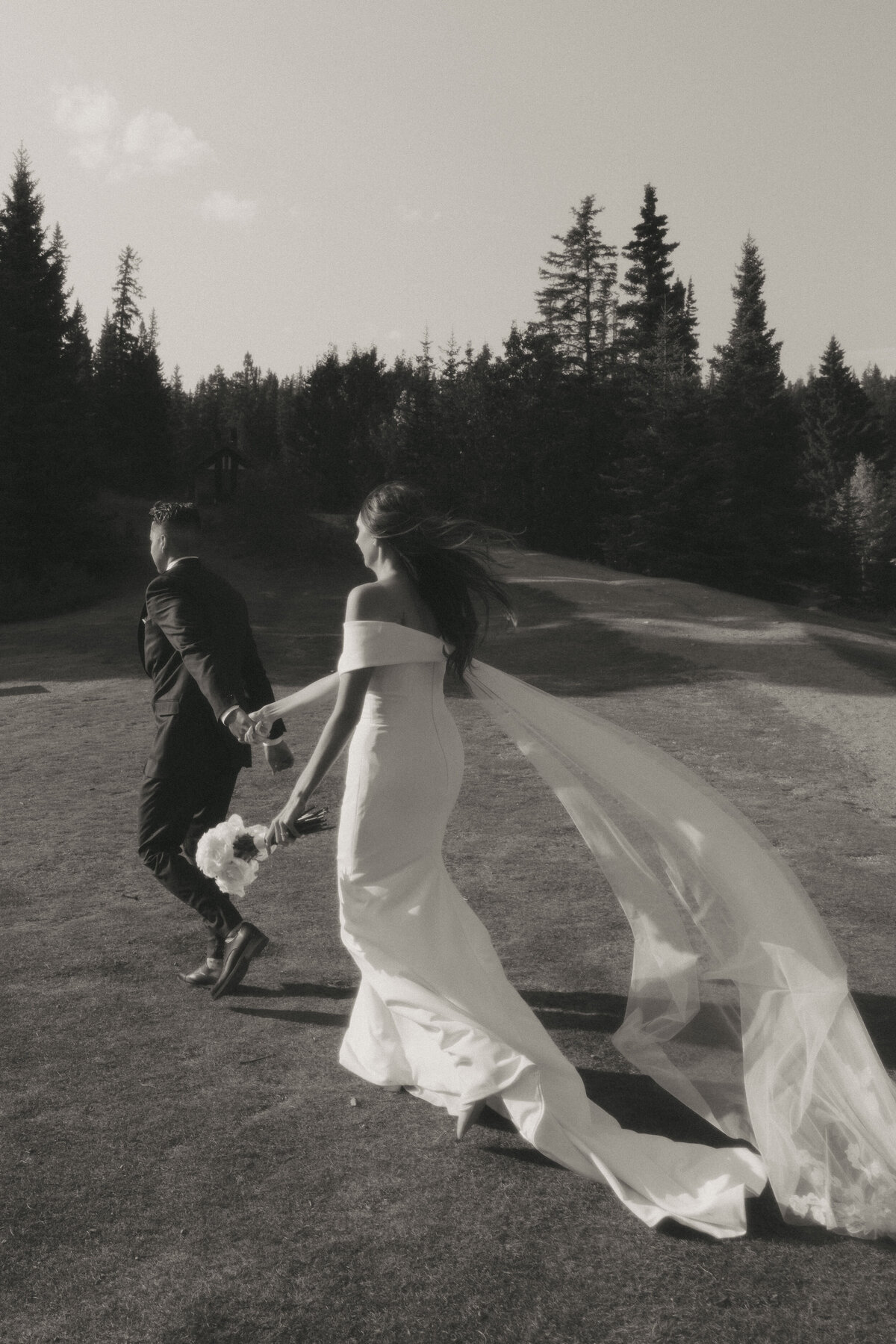 VPC-BANFF-INTIMATE-WEDDING-66