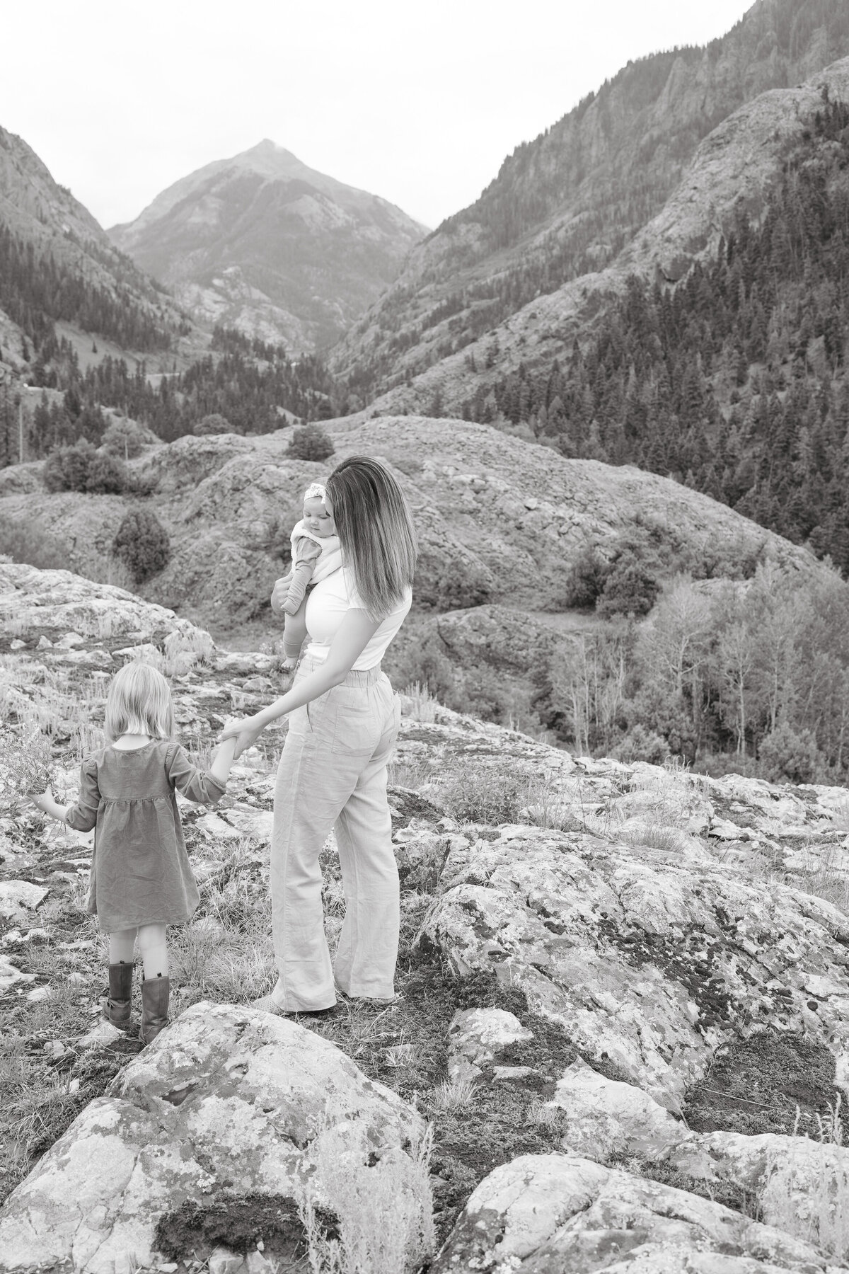 Sam-Murch-Photography-Ouray-Colorado-Spring-Family-Photography-56