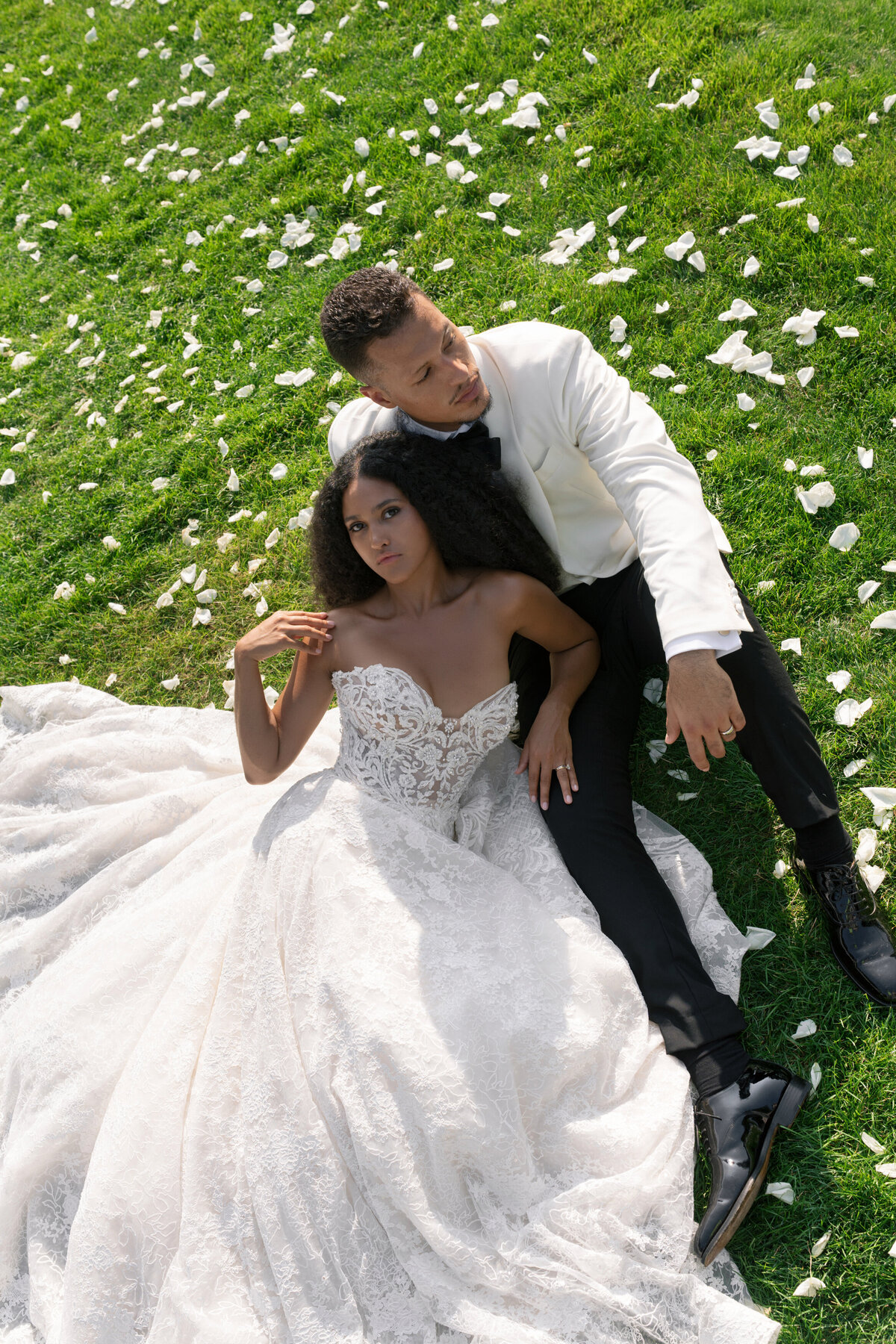 Berlez-Chicago-Wedding-Photographer-samantha-li-bridal-Eve-of-Milady-Armour-House-Editorial-197
