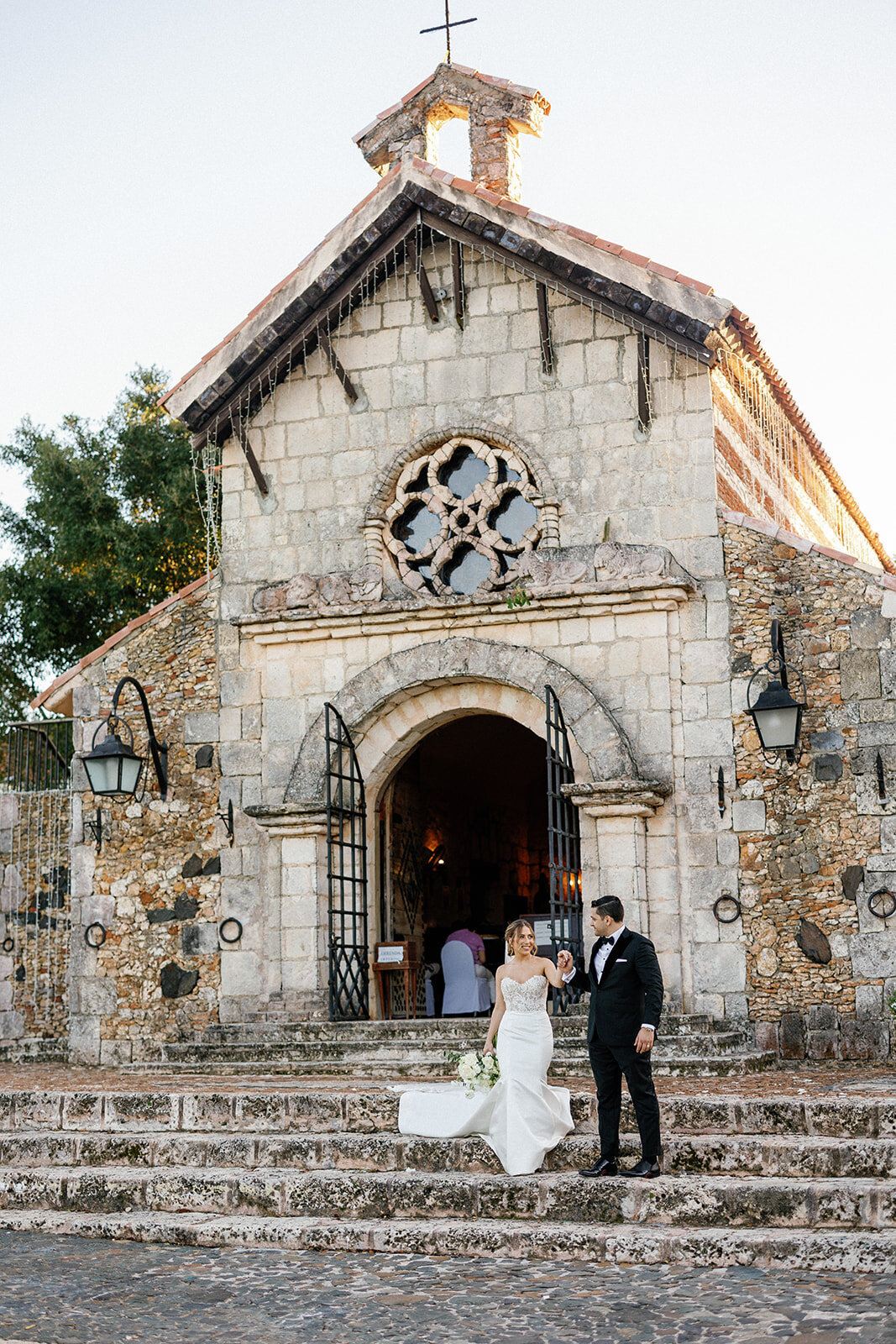 E+N Wedding by Asia Pimentel - newlyweds-39