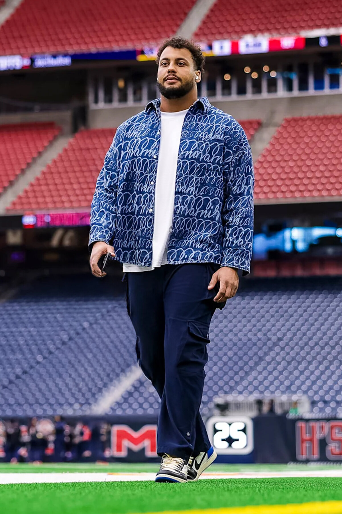 style-nfl-stylist-rashawn-slater-los-angeles-chargers-marni-fashion-stylist-raina-silberstein