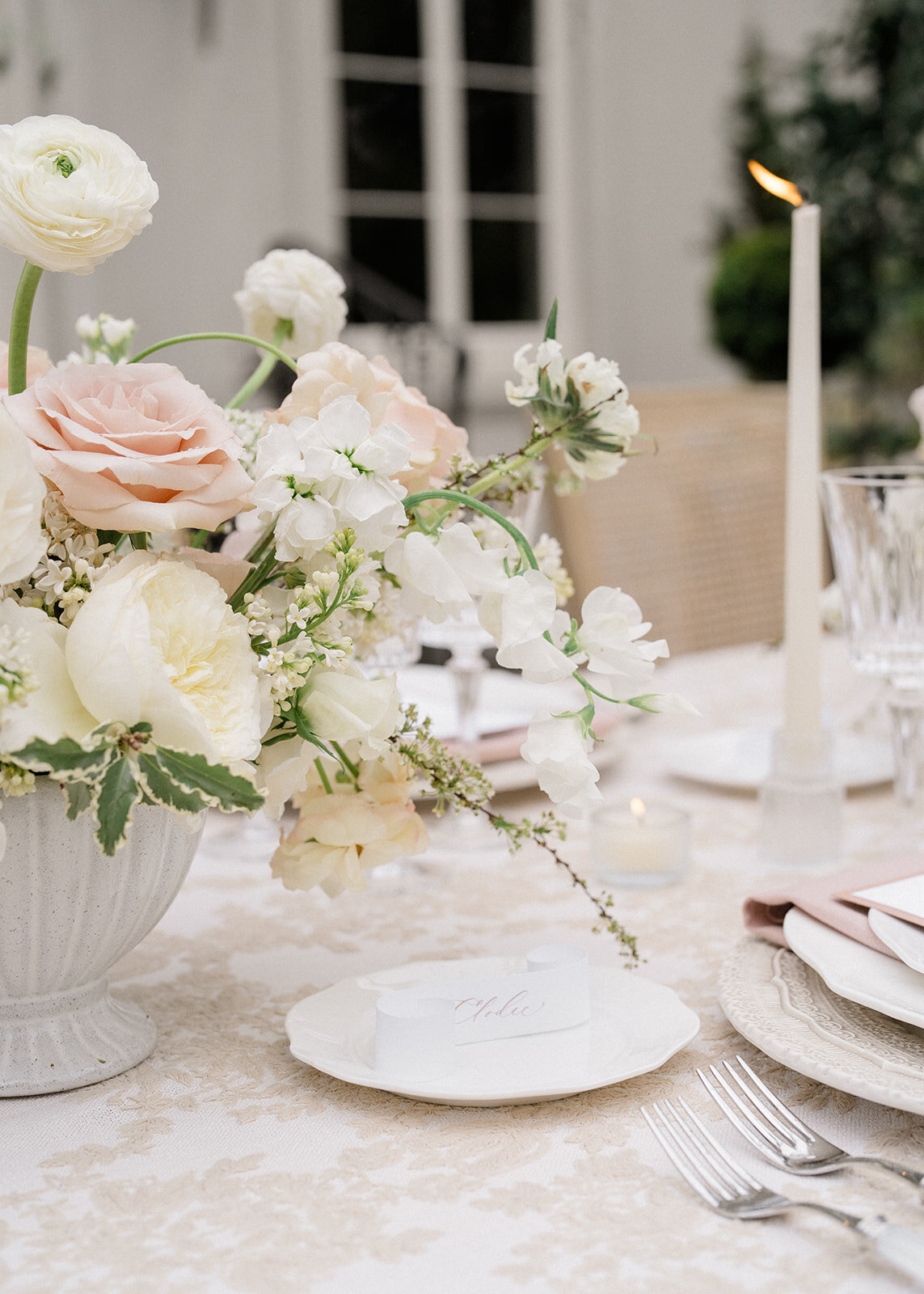 Emerald City Flowers Luxury & Elegant Floral Design in Seattle — Gabriella and Markell Wedding Portfolio Photo 10