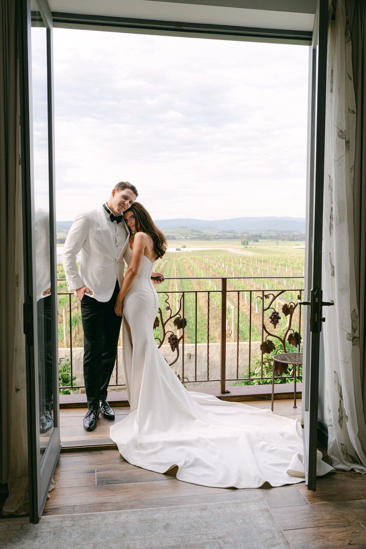 M+M - Couple Portraits-96