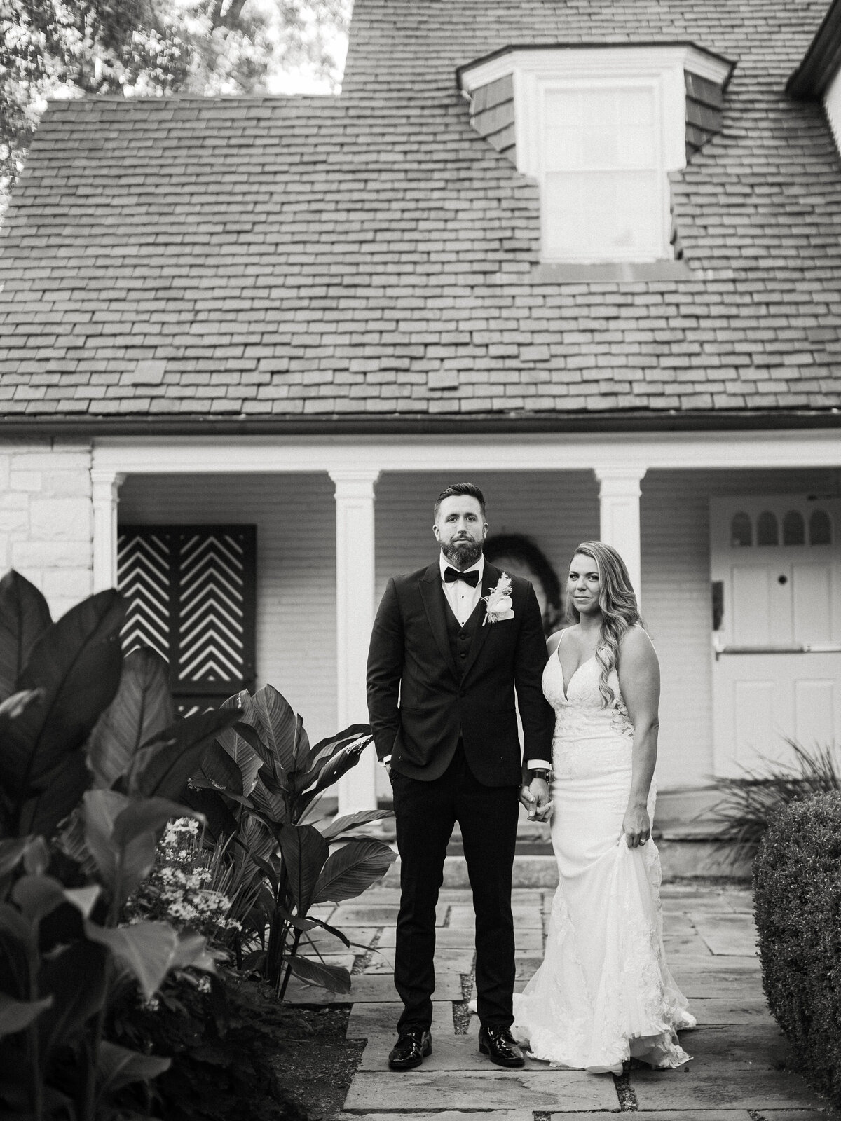 23DanadaHouseWheatonILweddingphotographerpamcooley1V7A9744