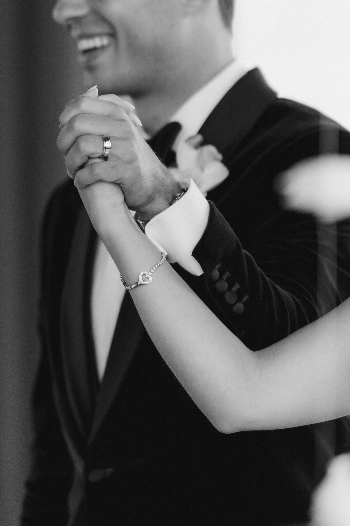 Ed and Aileen Photography Chicago Illinois Digital Film Wedding Engagement Photographers Destination 167 Events17