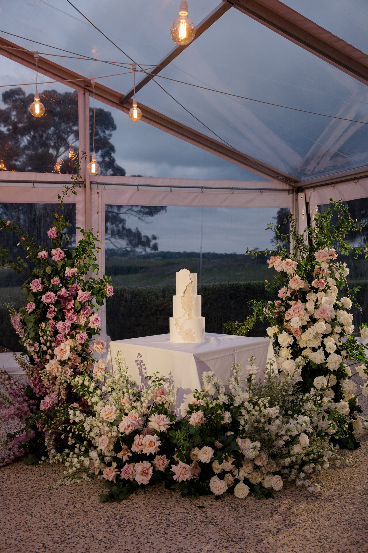 Adelaide-editorial-wedding-photographer-04