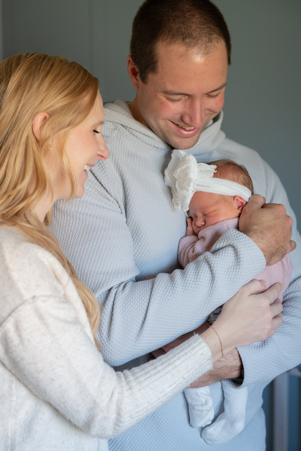 Malenke Family and Newborn Gallery 2025 November-29