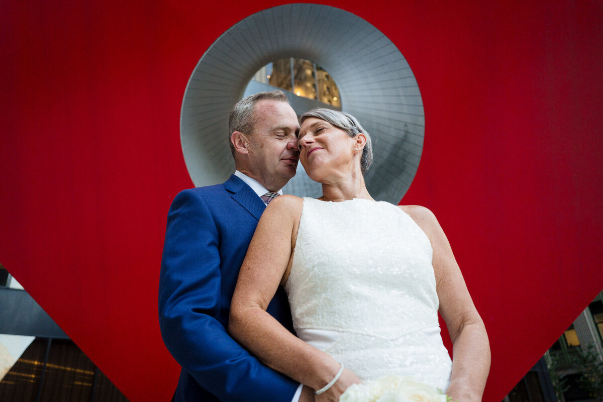 elopement-nyc-fidi-couples-portrait