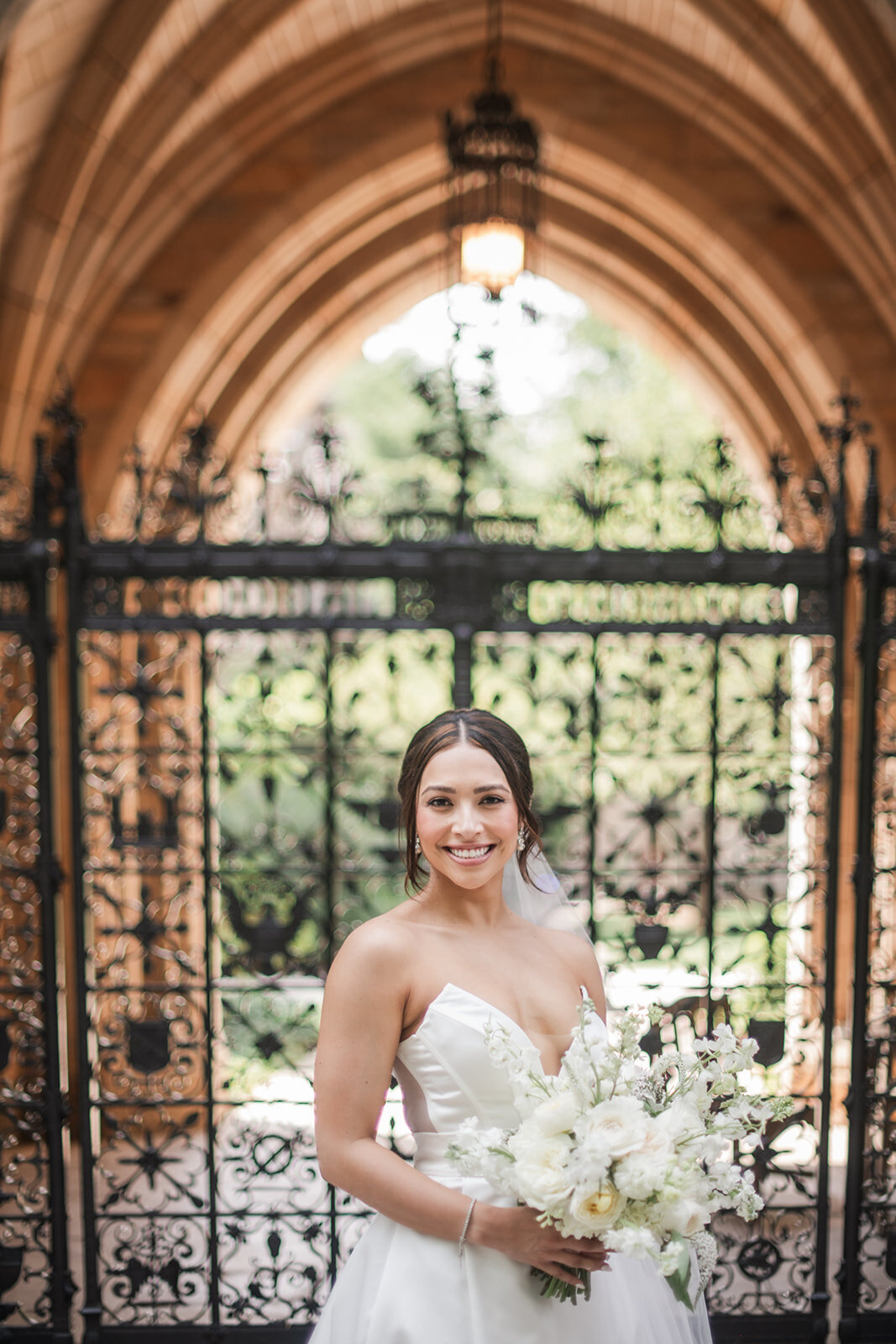Tyde at Walnut Beach Romantic and Timeless Summer Wedding