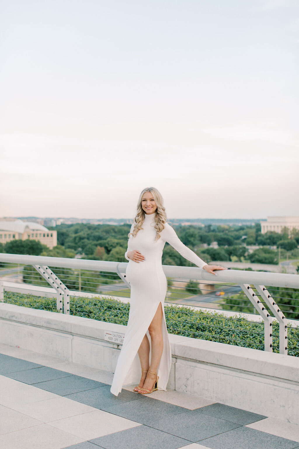 ChristianRumleyPhotography_Leah+Ricky_Maternity_TheKennedyCenter-164
