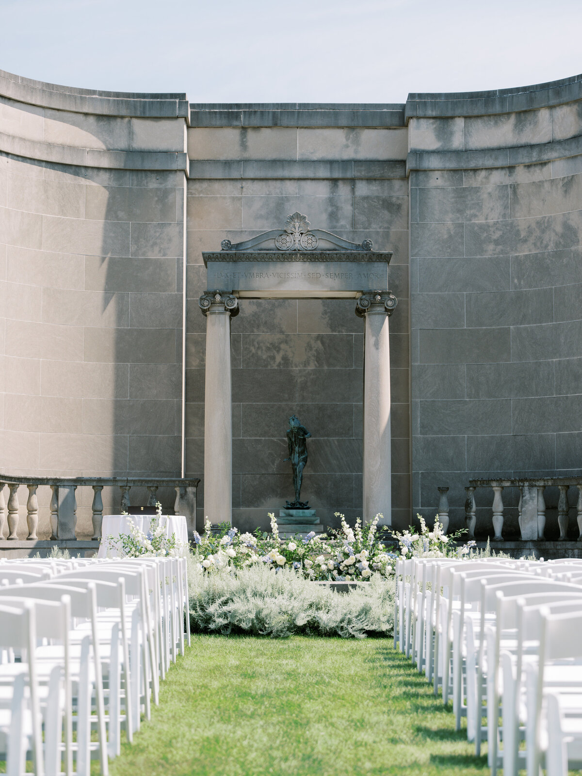 hanna-courtyard-garden-cleveland-wedding-0043