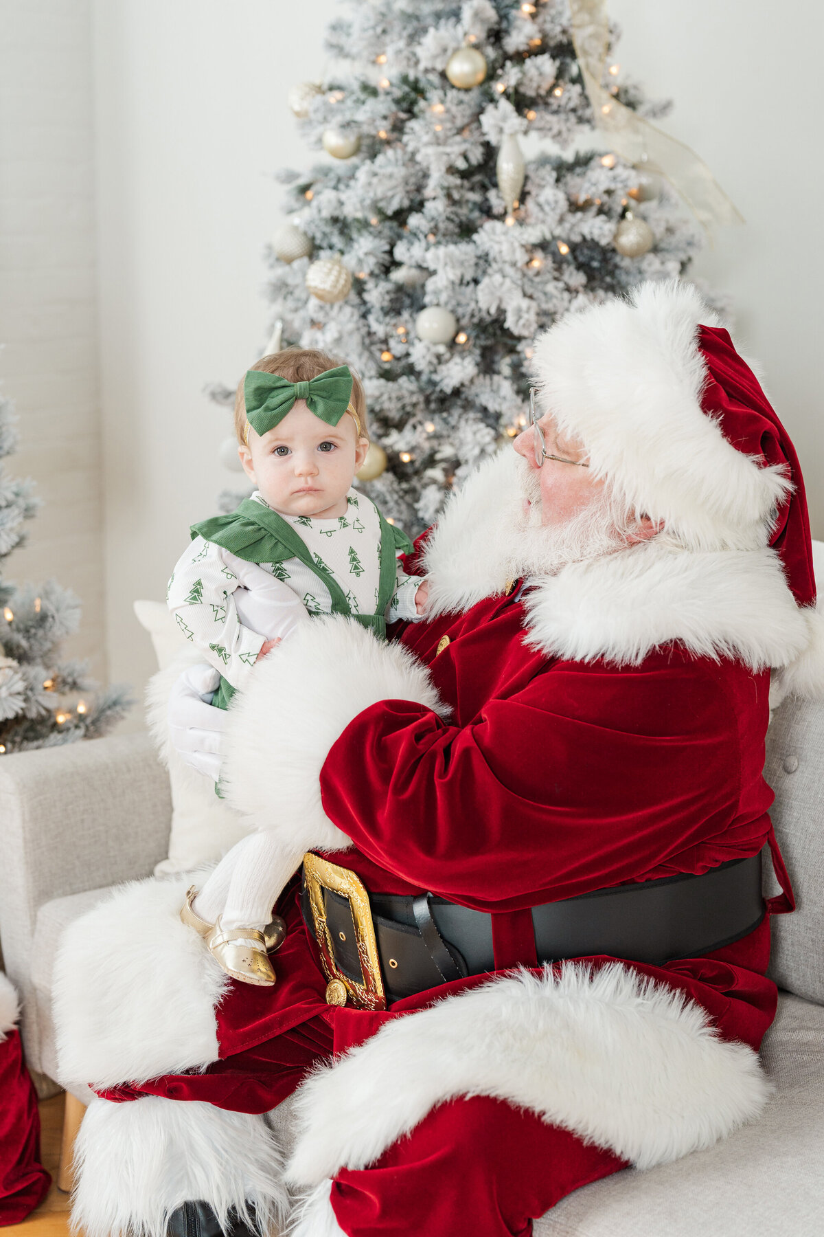 Santa Pictures Minneapolis_Yantes Photo_0102