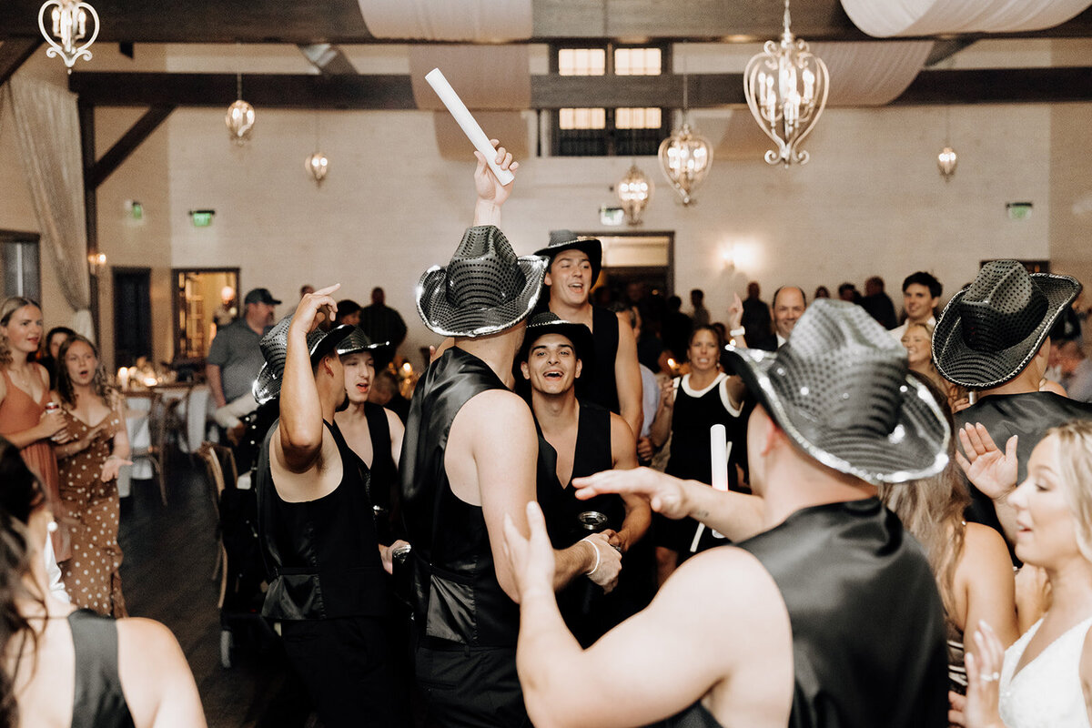 elegant-lilydale-wedding-66