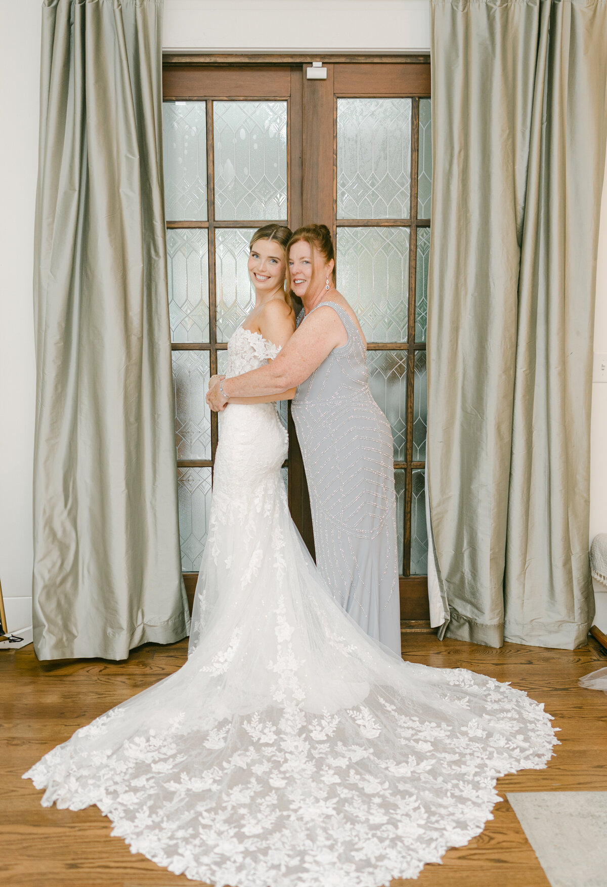 AustinBridget_Weddingday_Previews_09.01.24-25