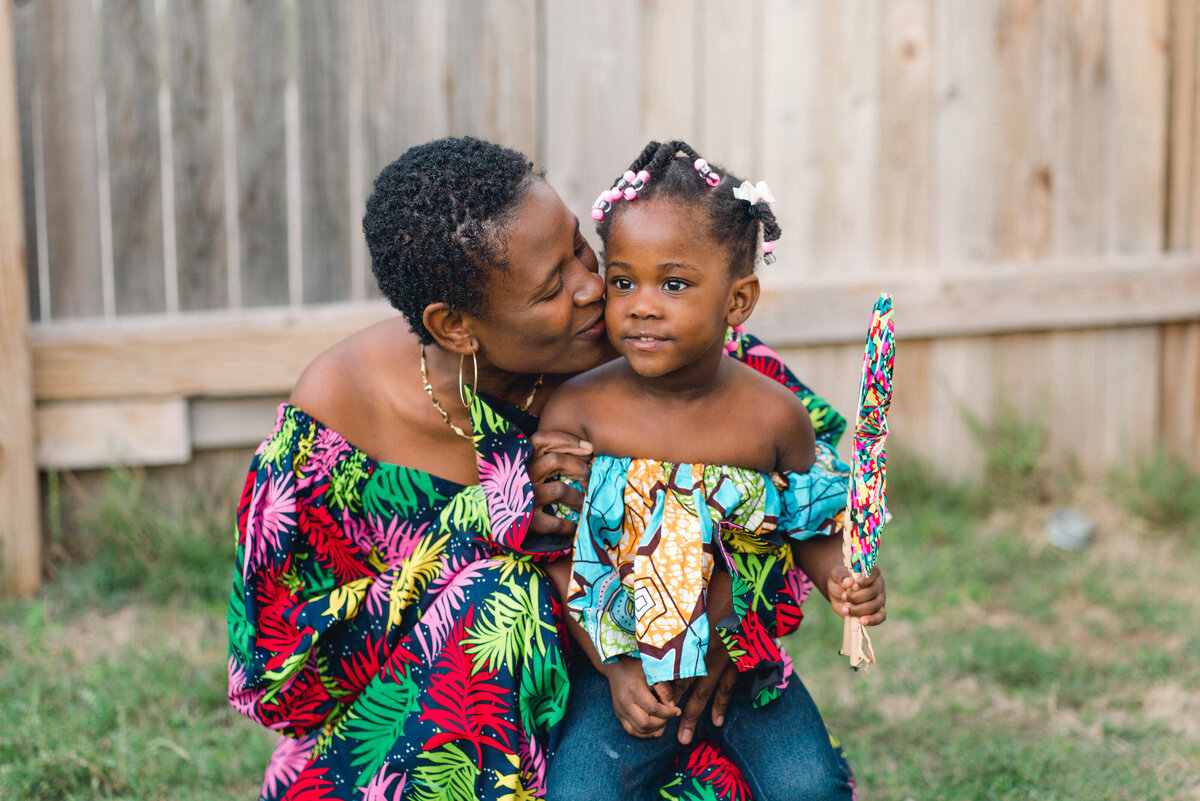 Austin Texas Family photo of African mother and daughter